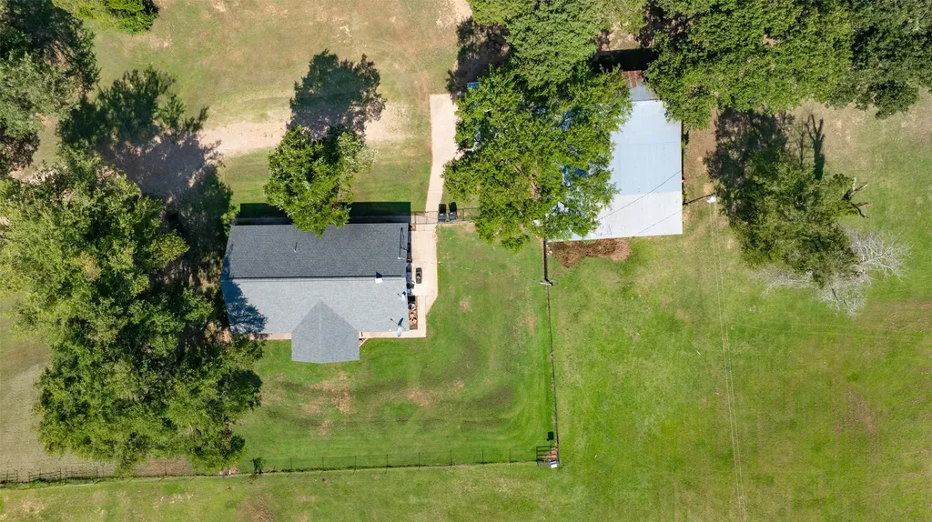 671 County Road 163 Gainesville TX 76240
