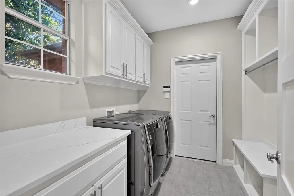 4209 Pinecreek Drive Rowlett TX 75088