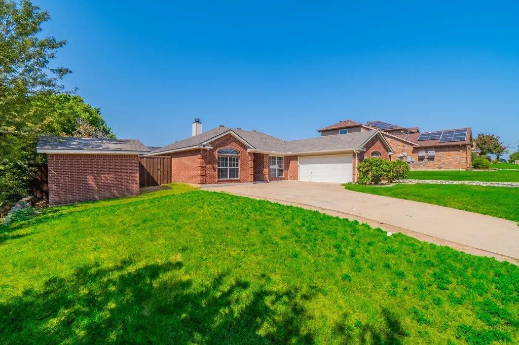 3901 Georgetown Drive Sachse TX 75048