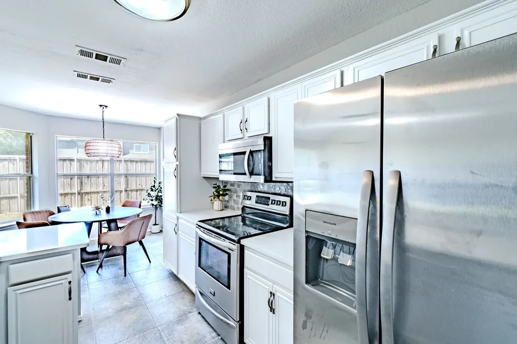 3901 Georgetown Drive Sachse TX 75048