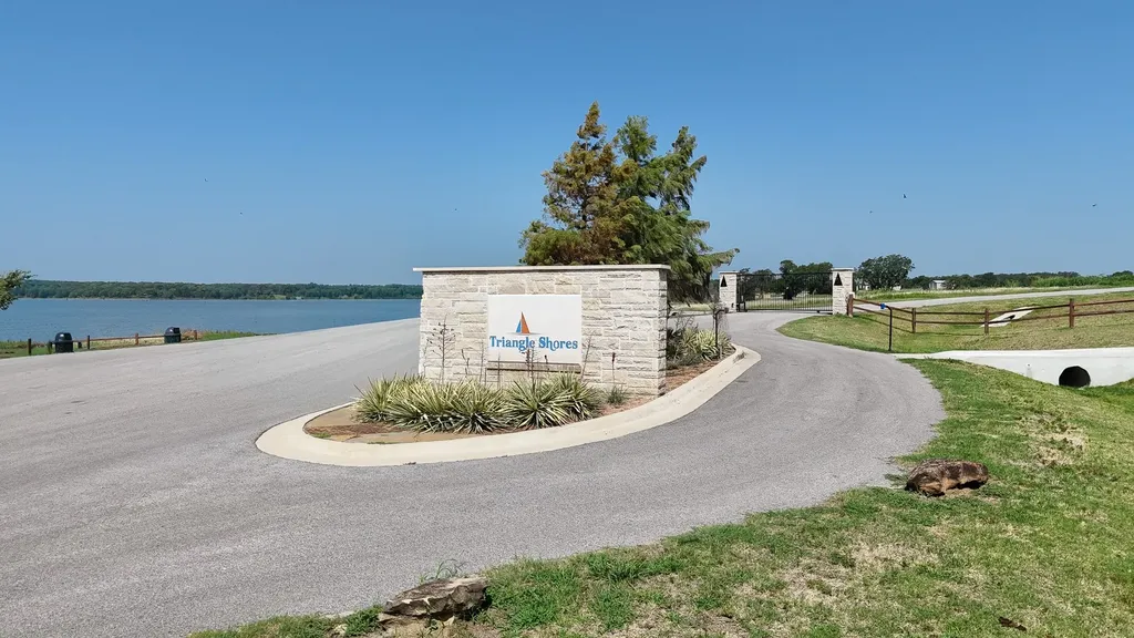 Lot 28 Triangle Shores Corsicana TX 75109