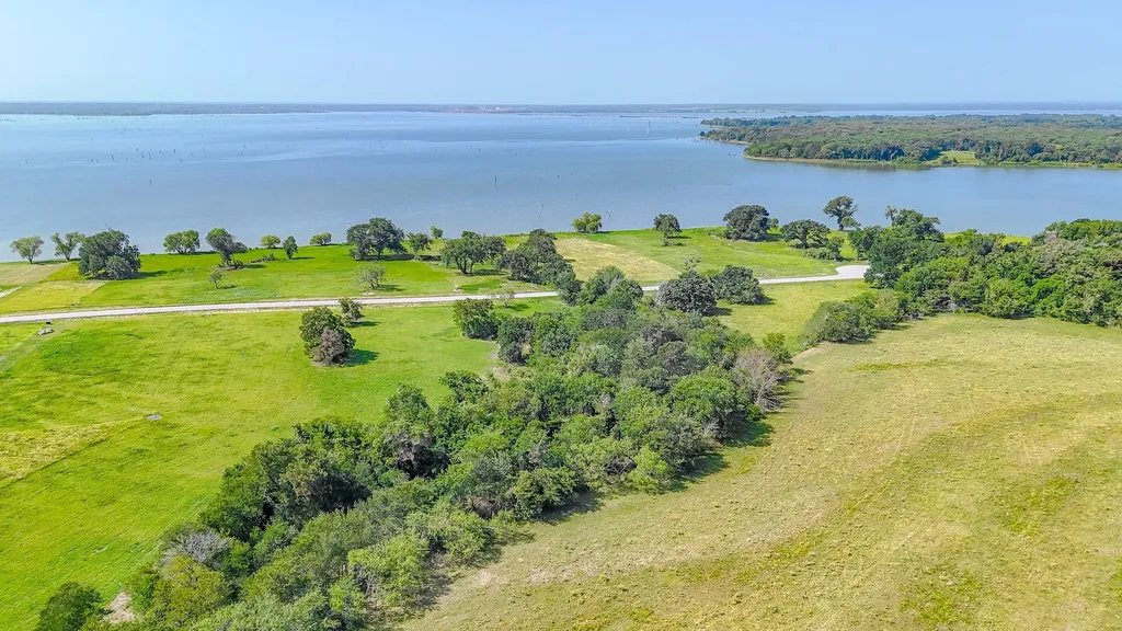 Lot 28 Triangle Shores Corsicana TX 75109