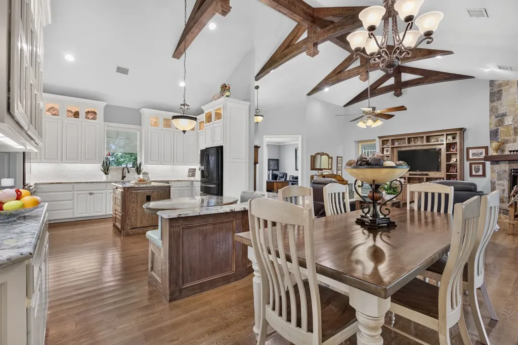 3012 County Road 919 Burleson TX 76028