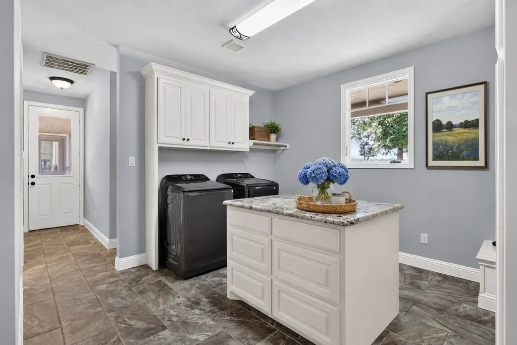 3012 County Road 919 Burleson TX 76028