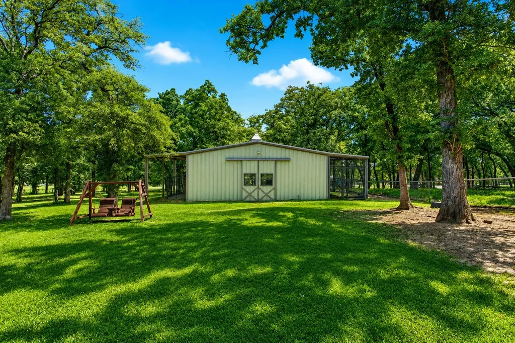 3012 County Road 919 Burleson TX 76028