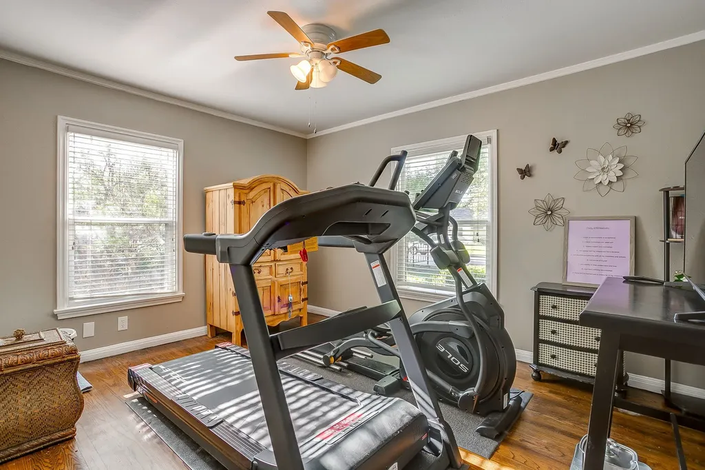 6404 Malvey Avenue Fort Worth TX 76116