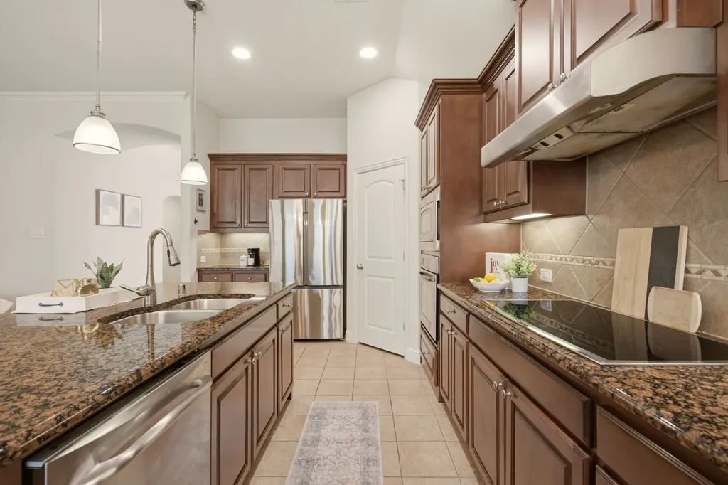 15841 River Glen Drive Frisco TX 75035