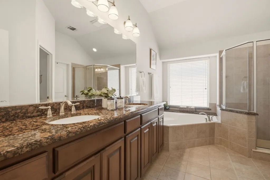 15841 River Glen Drive Frisco TX 75035