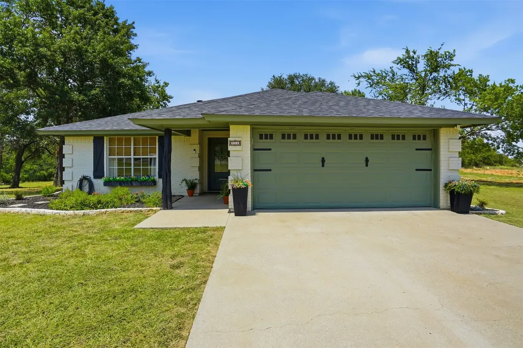 986 Eagles Way Springtown TX 76082