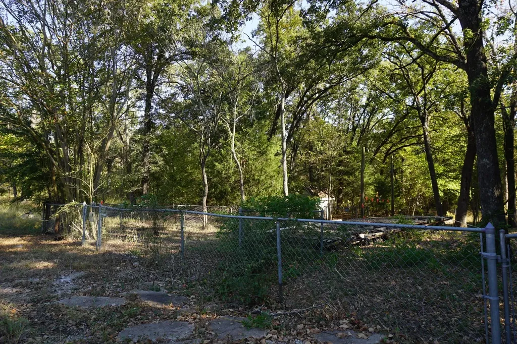 1714 Doc Holiday Log Cabin TX 75148