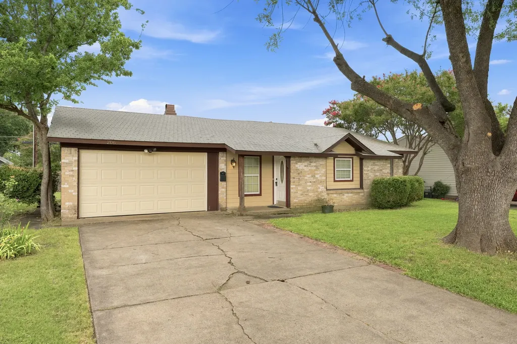 206 Ocean Drive Richardson TX 75081