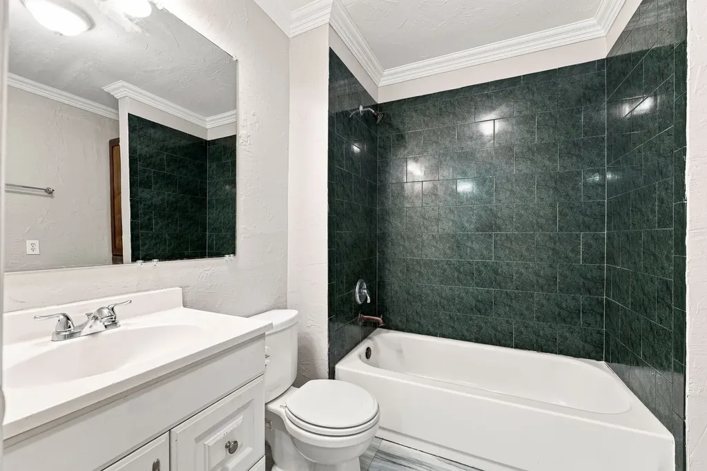 206 Ocean Drive Richardson TX 75081