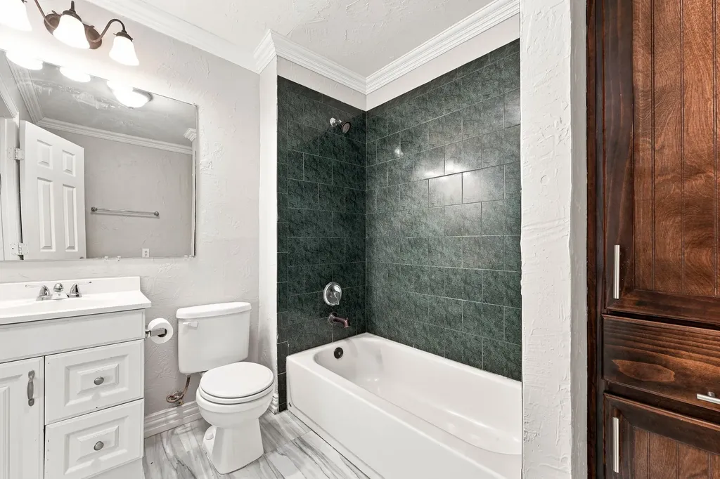 206 Ocean Drive Richardson TX 75081