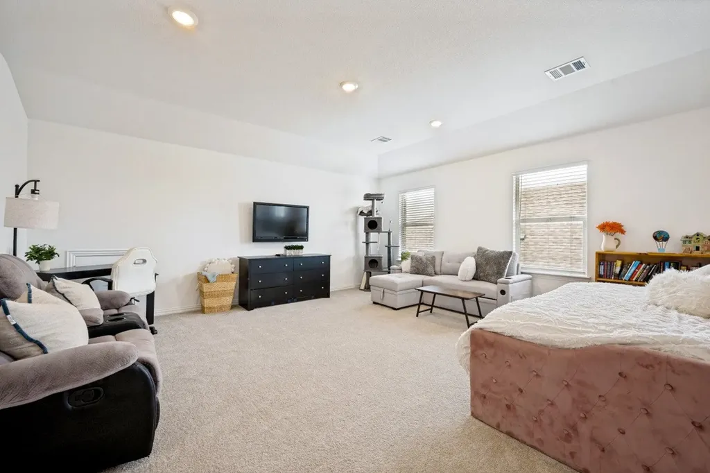 2425 Glacier Ridge Corinth TX 76210
