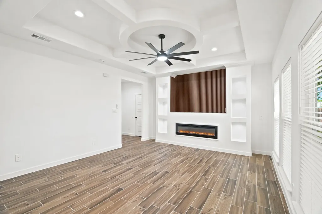 1038 Barton Avenue Glenn Heights TX 75154