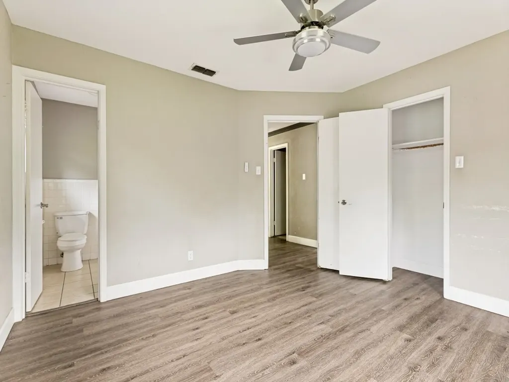 325 Walnut Avenue Azle TX 76020