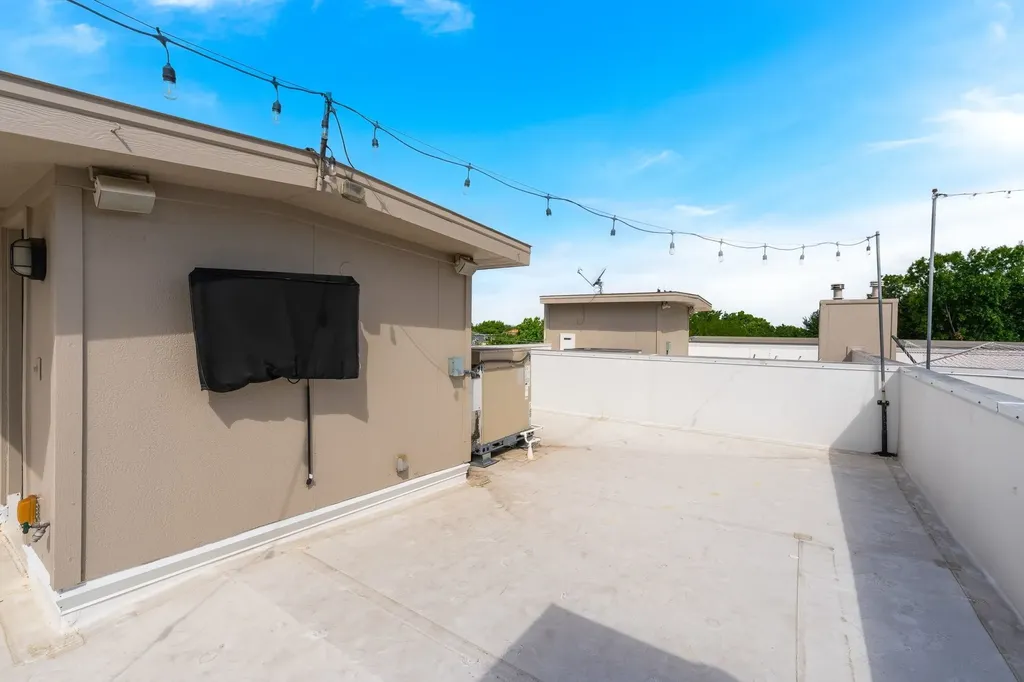 3930 Bowser Avenue Dallas TX 75219