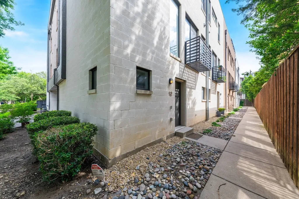 3930 Bowser Avenue Dallas TX 75219