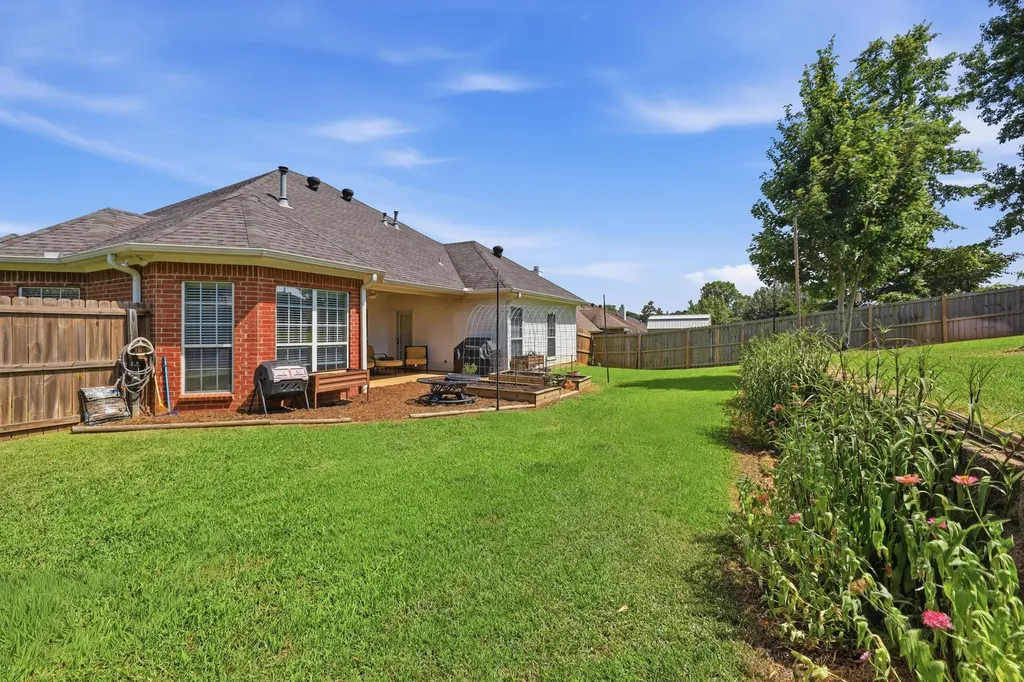 313 Ithaca Drive Longview TX 75604