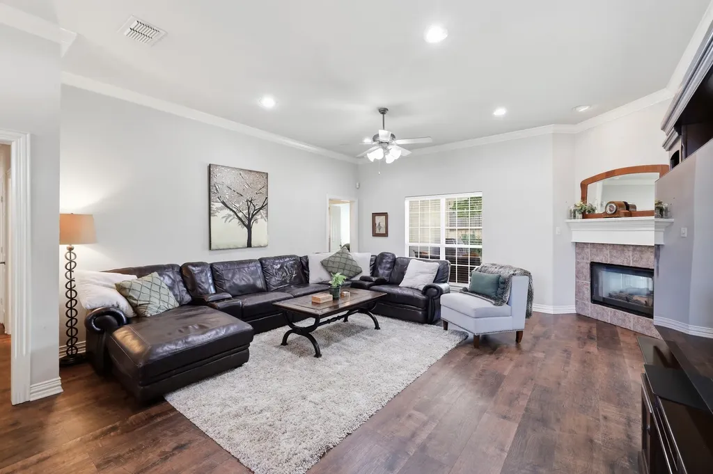 313 Ithaca Drive Longview TX 75604