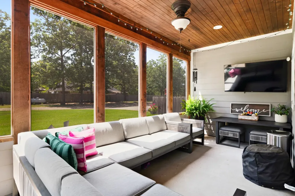 12234 Farm Road 195 Paris TX 75462