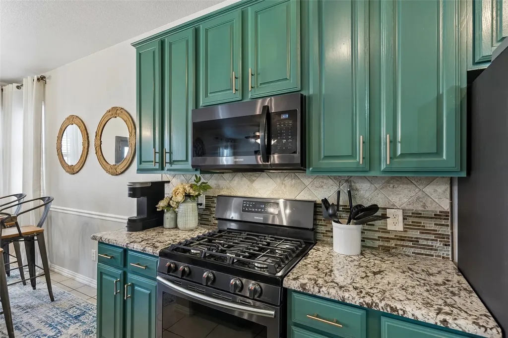 10212 Pear Street Fort Worth TX 76244