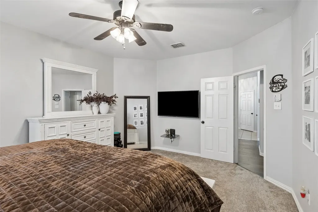 10212 Pear Street Fort Worth TX 76244