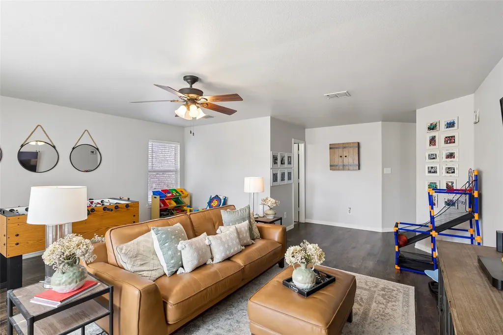 10212 Pear Street Fort Worth TX 76244