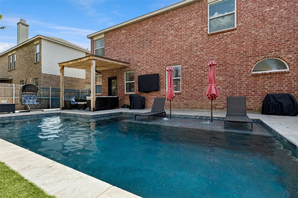 10212 Pear Street Fort Worth TX 76244