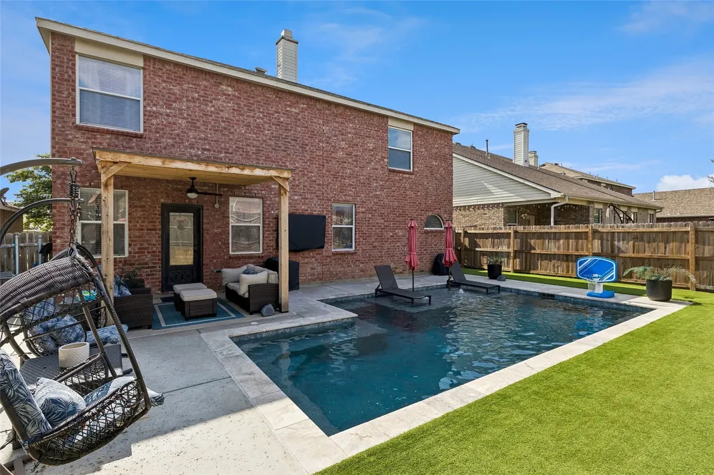 10212 Pear Street Fort Worth TX 76244