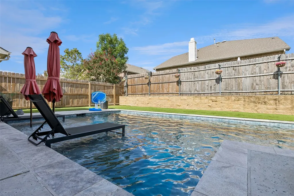 10212 Pear Street Fort Worth TX 76244