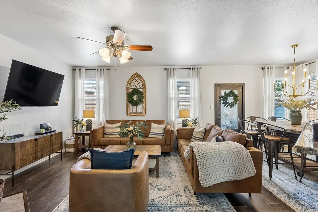 10212 Pear Street Fort Worth TX 76244