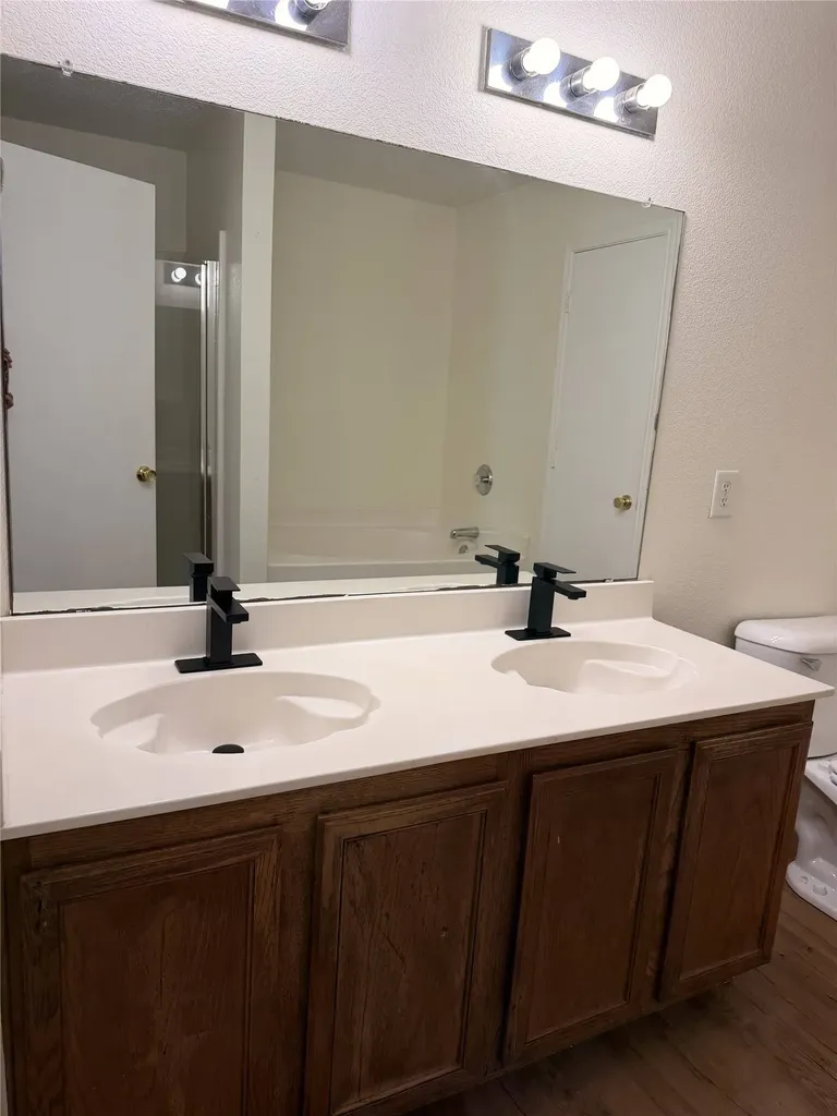 1216 Wisdom Drive Cedar Hill TX 75104