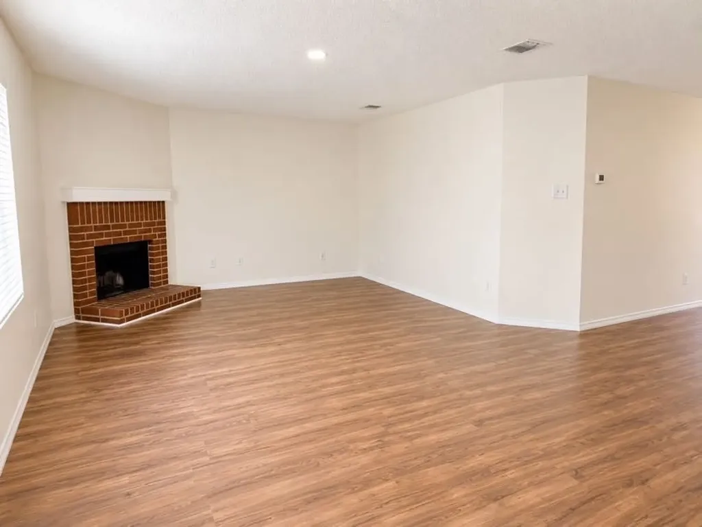 1216 Wisdom Drive Cedar Hill TX 75104