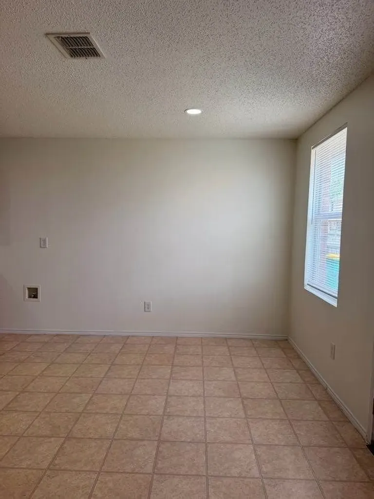 1216 Wisdom Drive Cedar Hill TX 75104