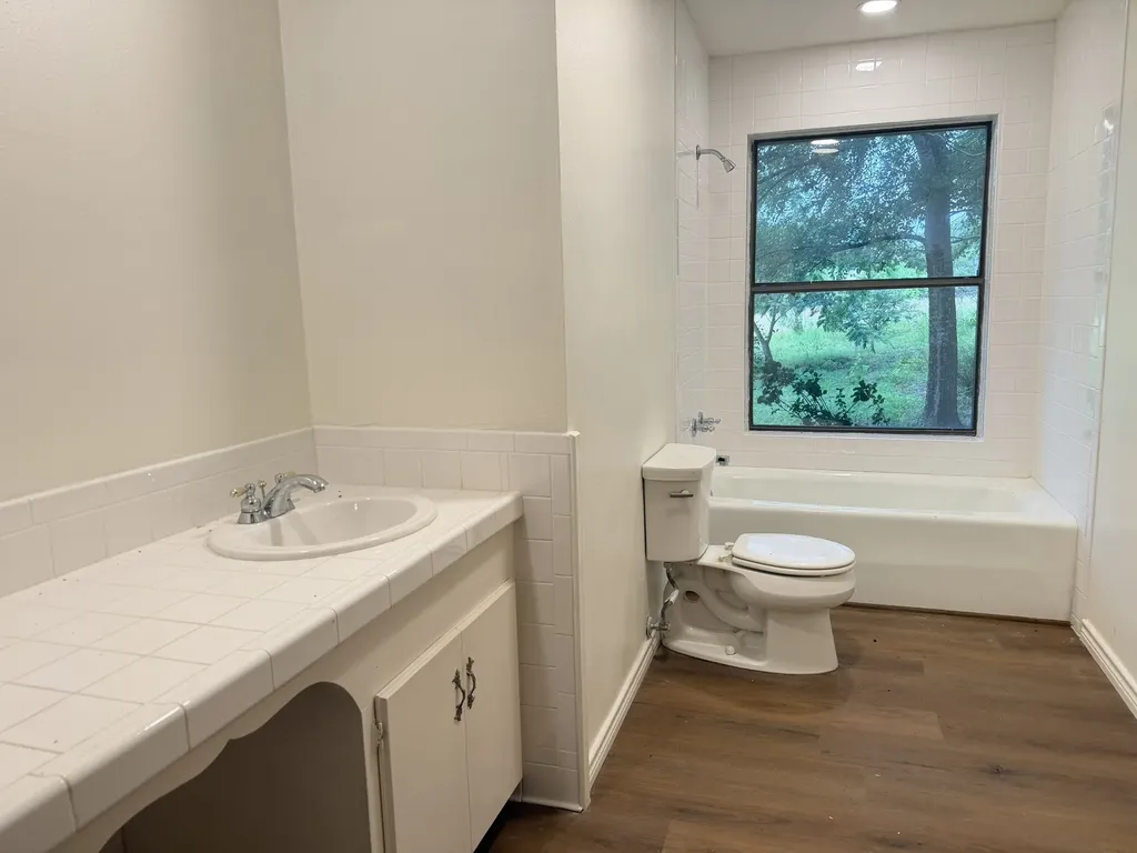 5166 I-30 Service Road Winfield TX 75493