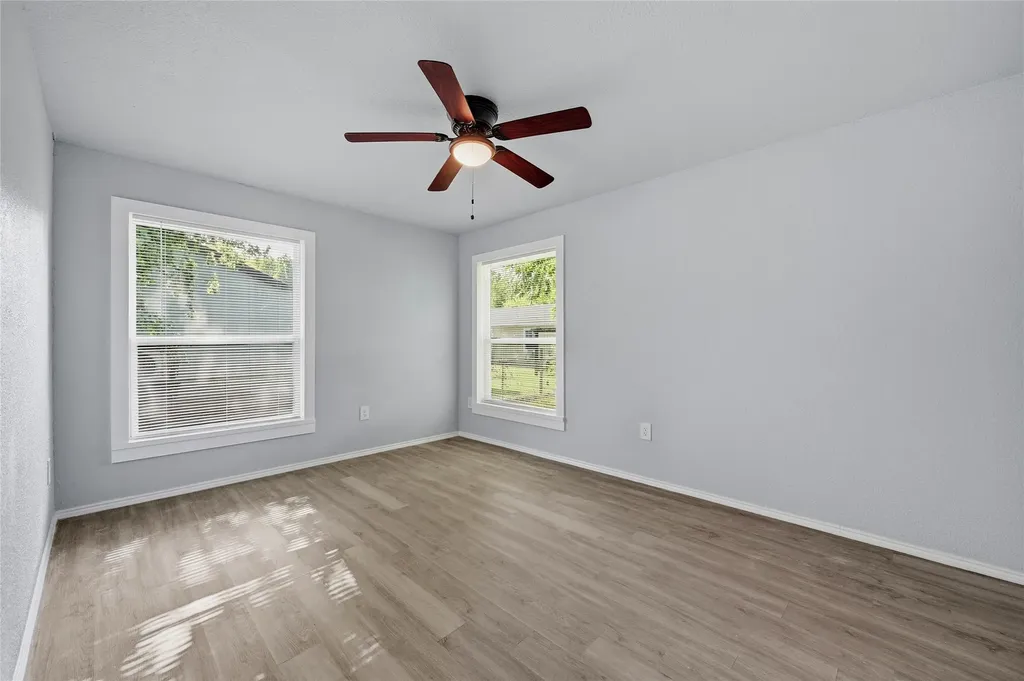 718 W Belden Street Sherman TX 75092