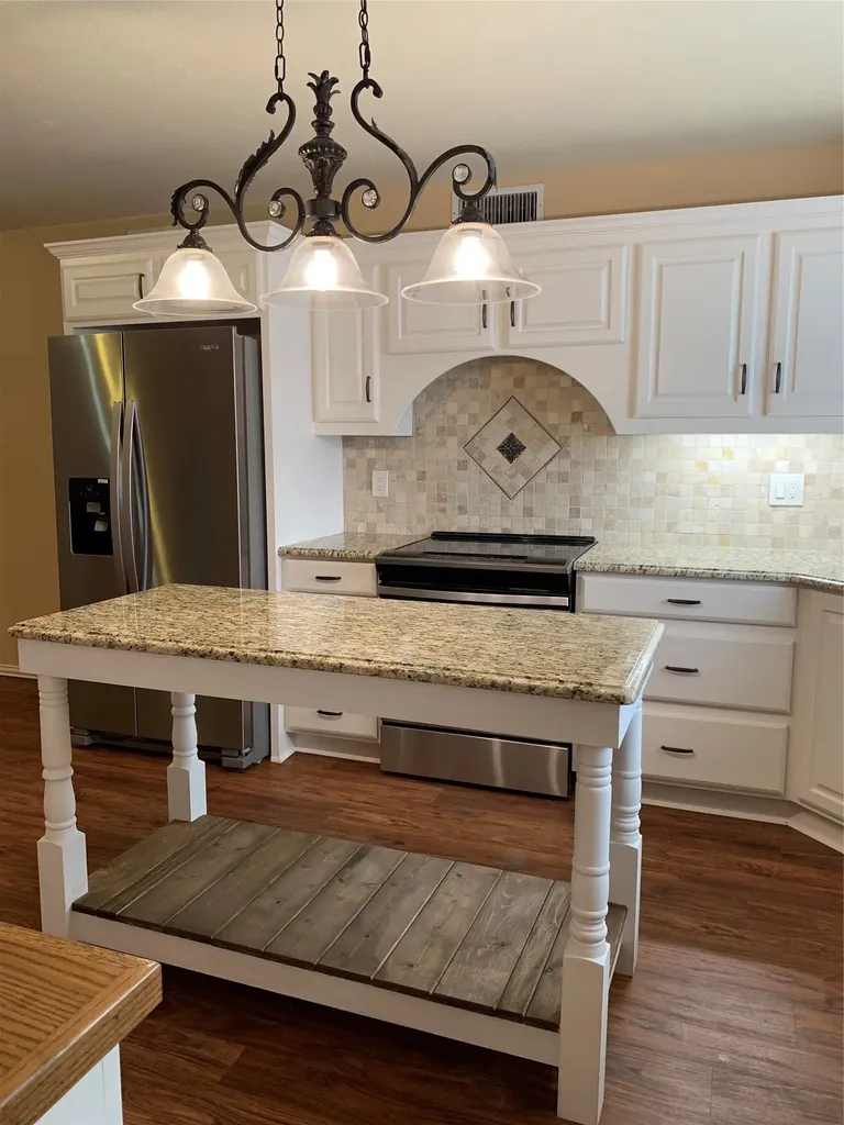 6343 Diamond Head Circle Dallas TX 75225
