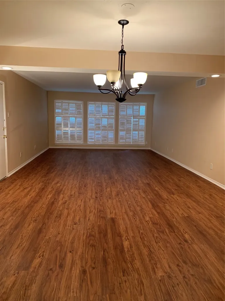 6343 Diamond Head Circle Dallas TX 75225