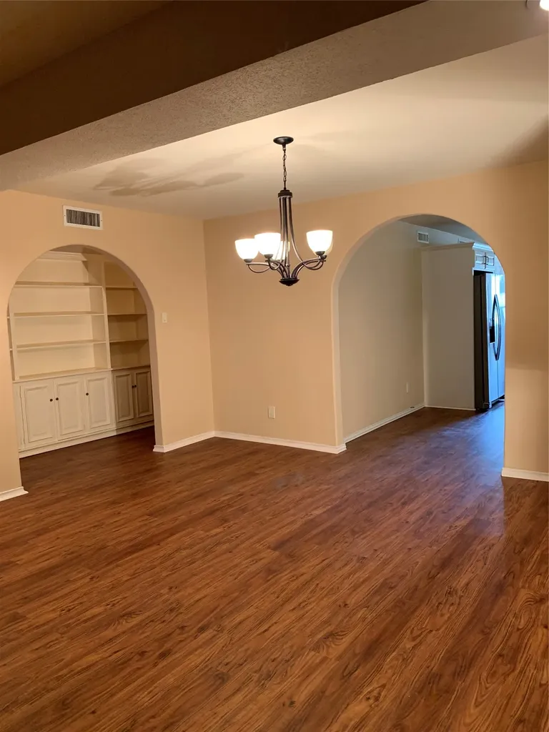 6343 Diamond Head Circle Dallas TX 75225