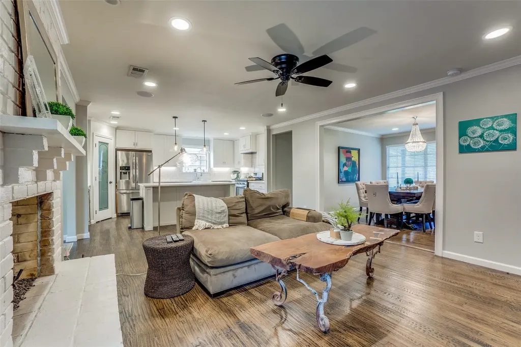 6711 Kingsbury Drive Dallas TX 75231