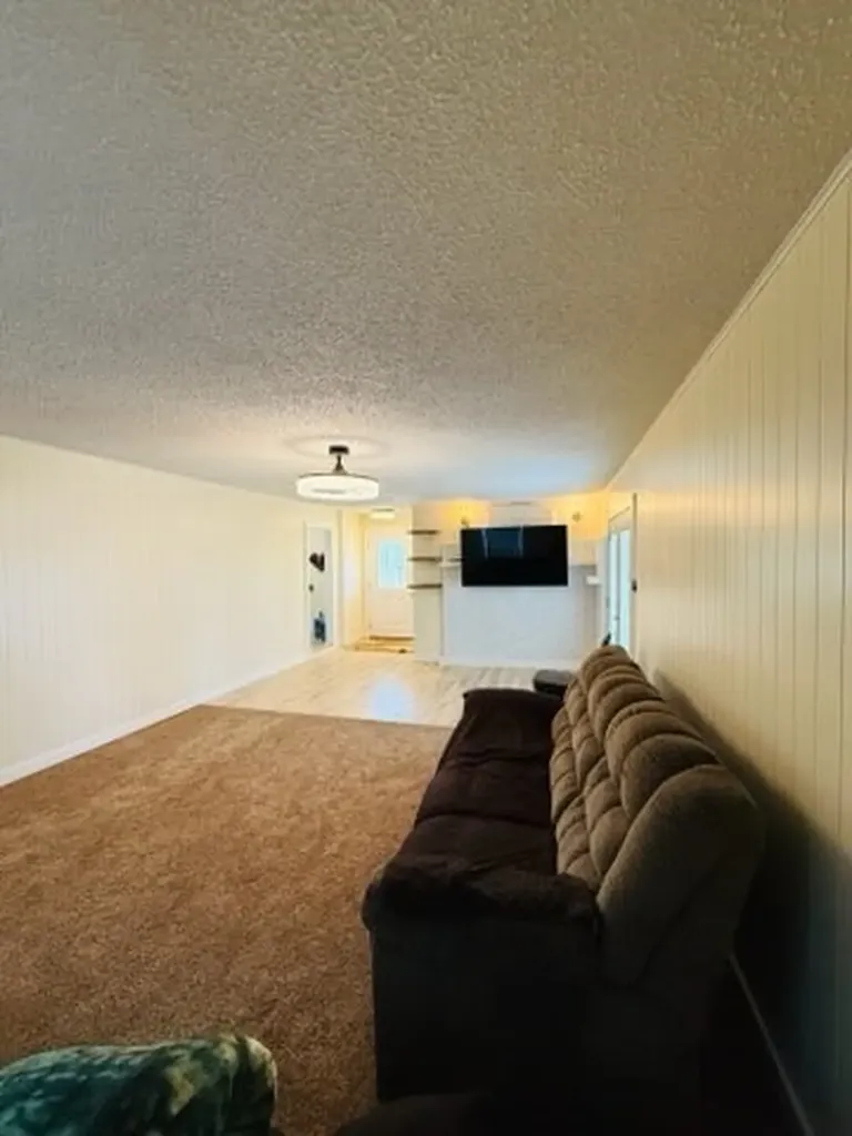 401 County Road 326 Comanche TX 76442