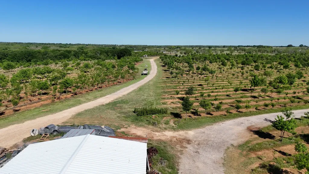 401 County Road 326 Comanche TX 76442