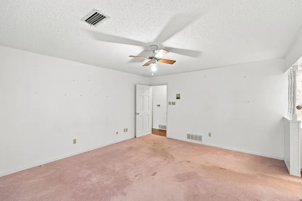 2000 Crisp Road Ennis TX 75119