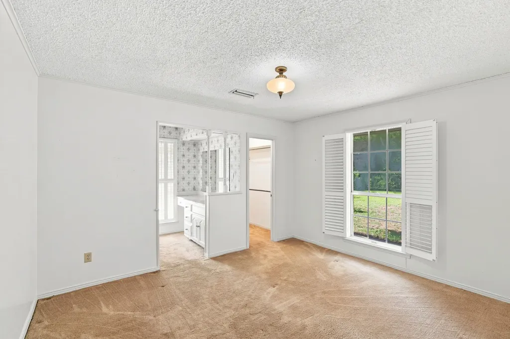 2000 Crisp Road Ennis TX 75119