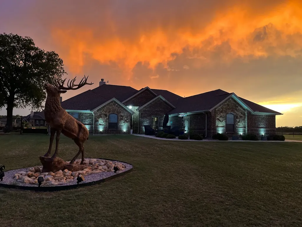 205 Lavender Court Springtown TX 76082