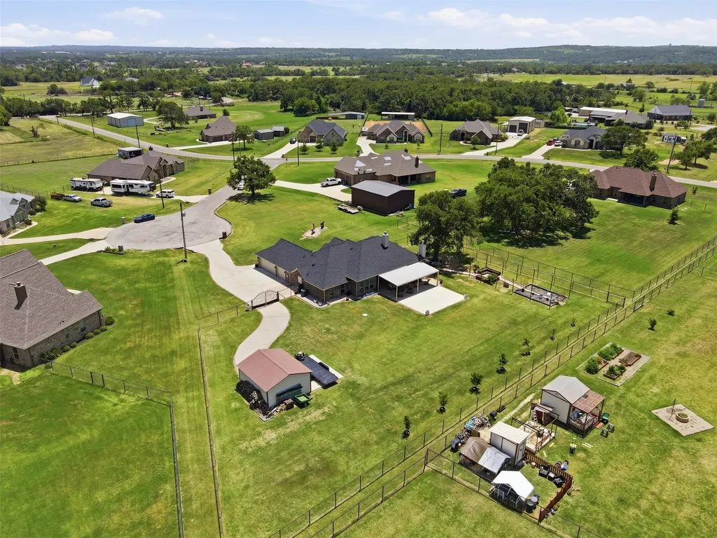205 Lavender Court Springtown TX 76082