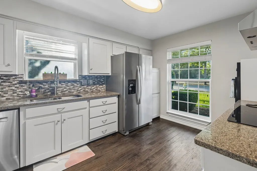 6708 Mccallum Boulevard Dallas TX 75252