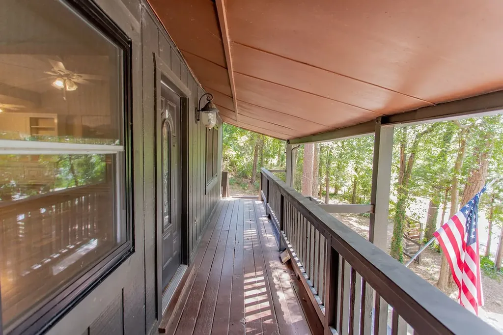 211 Hideaway Lane Central Hideaway TX 75771