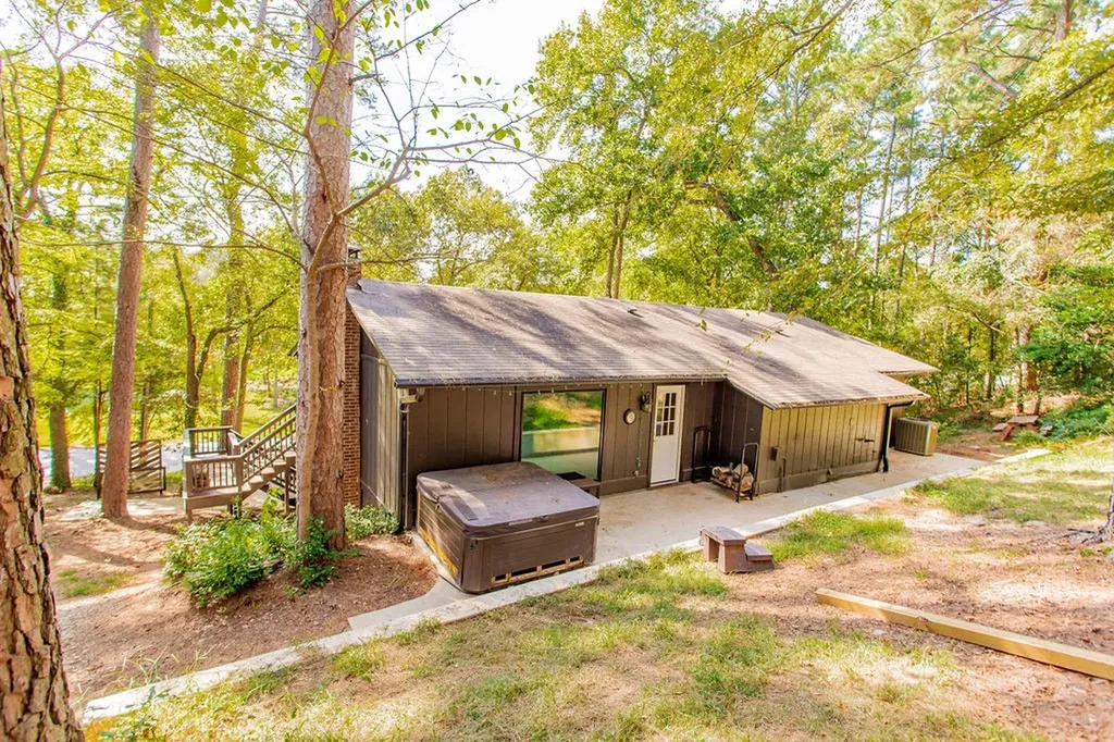 211 Hideaway Lane Central Hideaway TX 75771